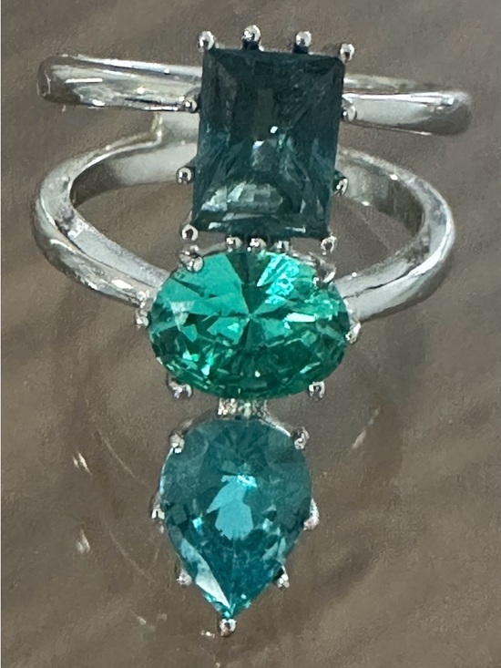 Gemour Jewelry - Gemour ring silver plated with semi precious stones size 8